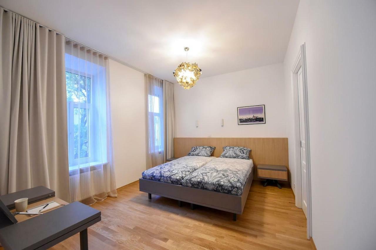 City Centre Chic Apartment Ljubljana 1/4 Ngoại thất bức ảnh